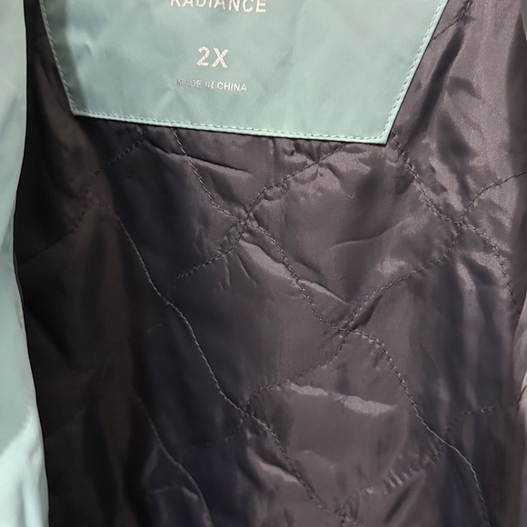 090 Free Country | EUC Women’s Hooded Water-Resistant Jacket (size 2XL) - Picture 8 of 16